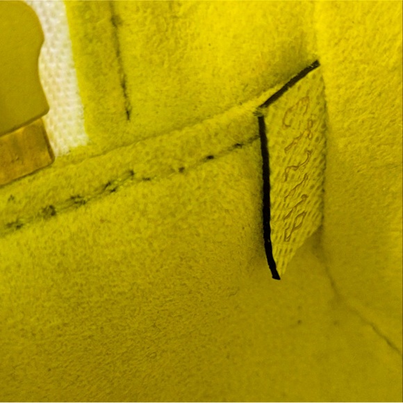 💯 Authentic Louis Vuitton White Monogram Giant Porte Monnaie Cube - Picture 8 of 12